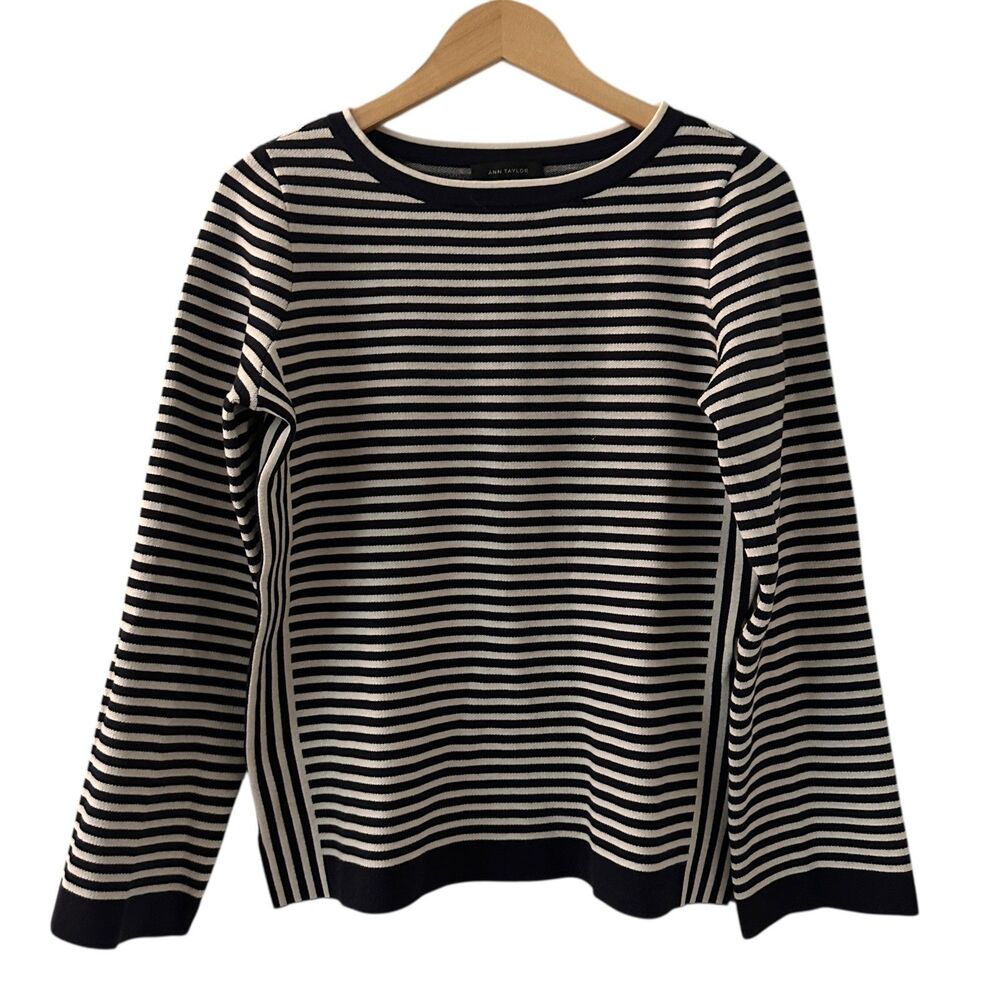 Ann Taylor Blue and White‎ Stripe Crewneck Viscose Thick Sweater Size M